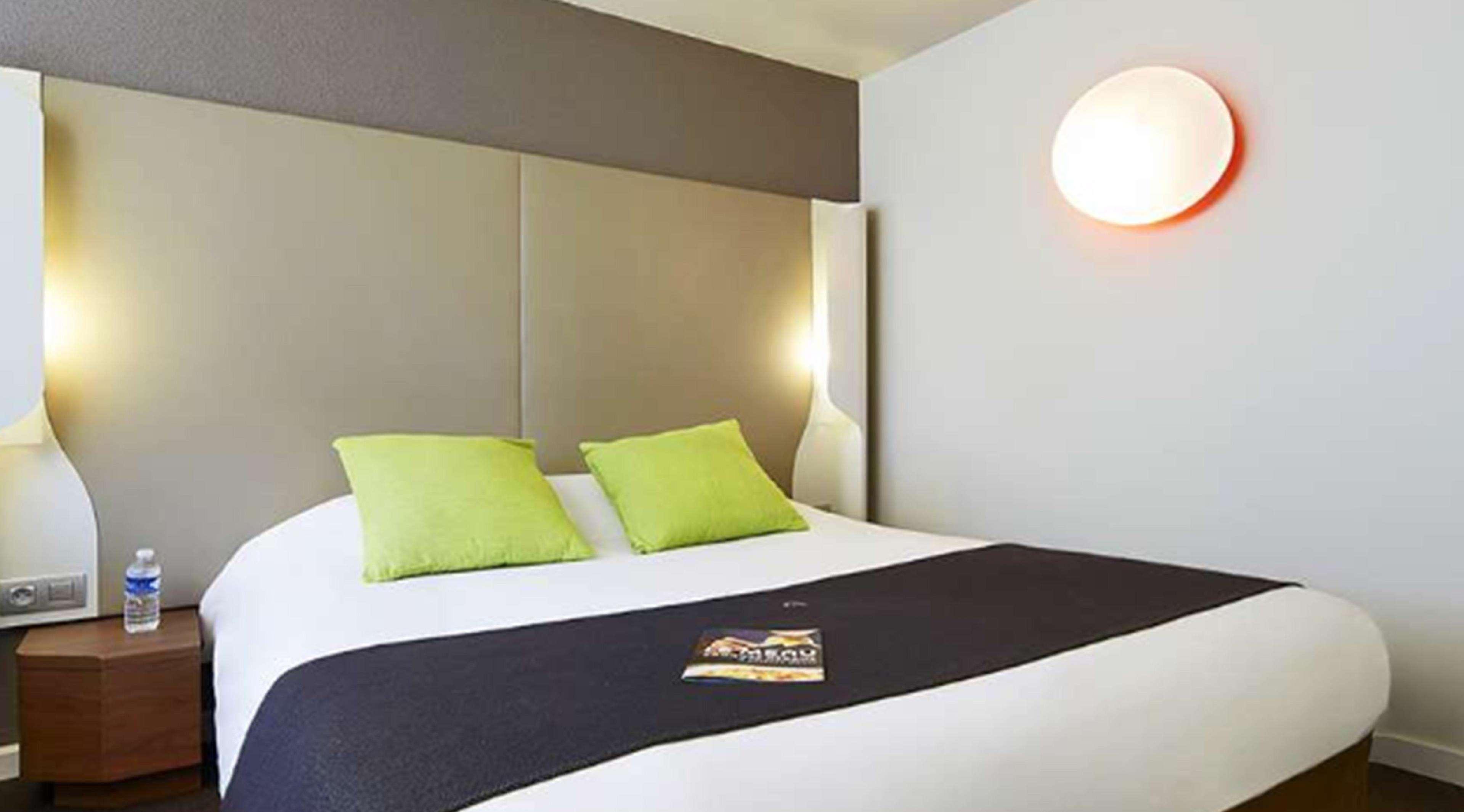 Hotel Campanile Saint-Etienne Est- Saint-Chamond Exterior foto